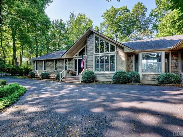 184 Lucerne Dr, Highlands, NC 28741