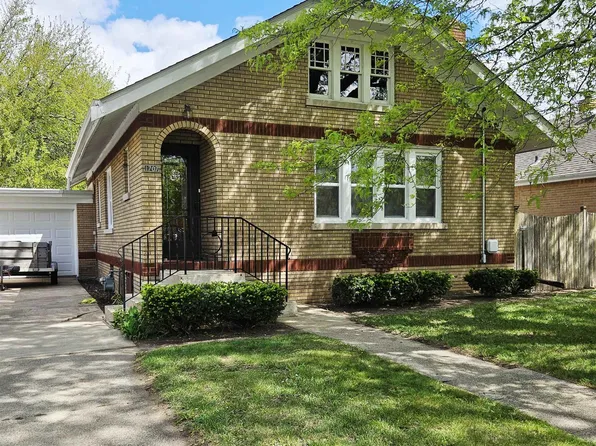 1707 Grant Ave, Rockford, IL 61103
