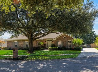 207 Presence Dr, Lafayette, LA 70506