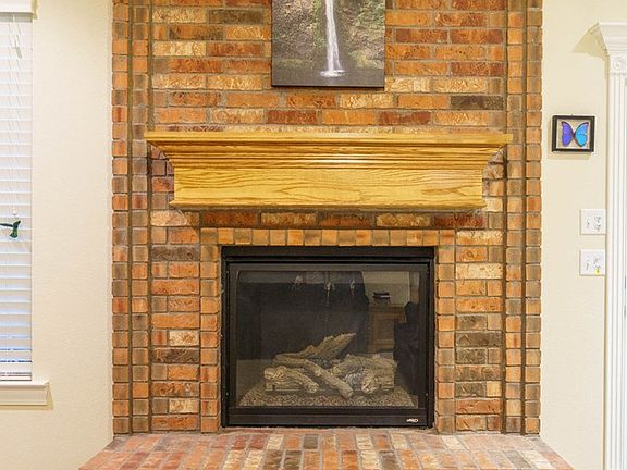 3rd image of 4305 Coronado Ct
