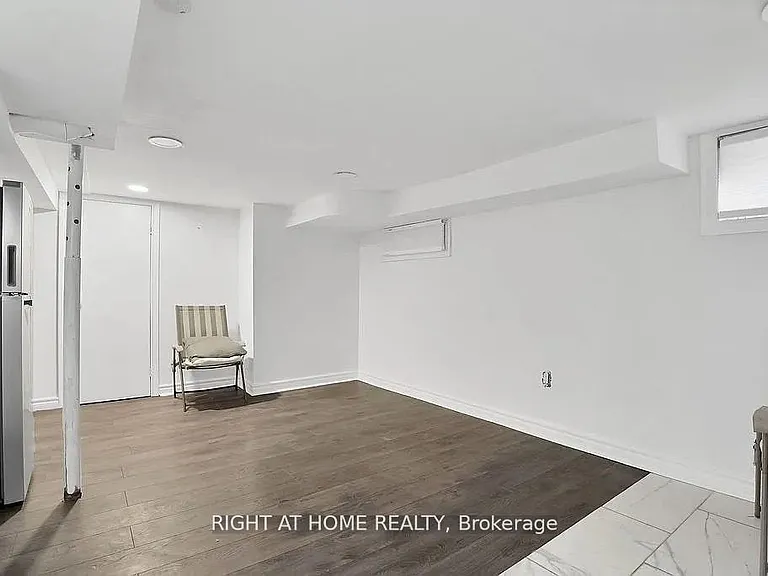 210 Mary St N #BASEMENT — Photo 5