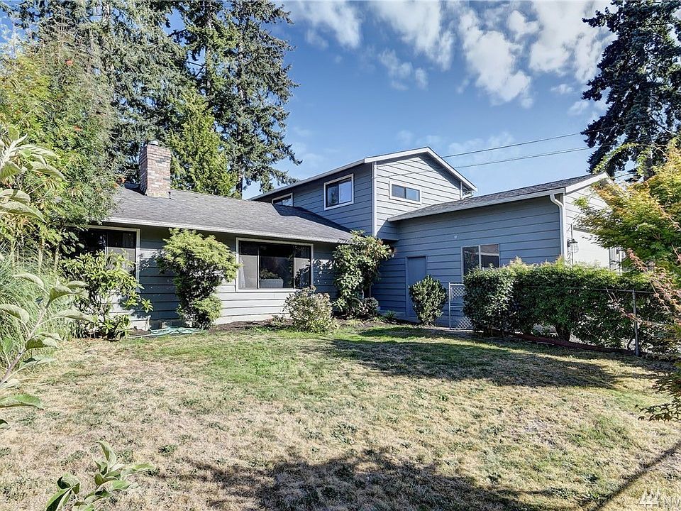 1st image of 21805 52nd Ave W