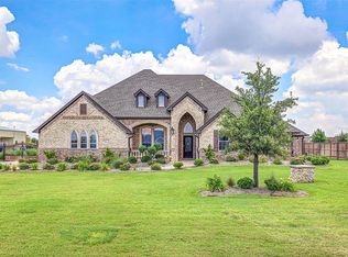 200 Singing Quail Trl, Haslet, TX 76052