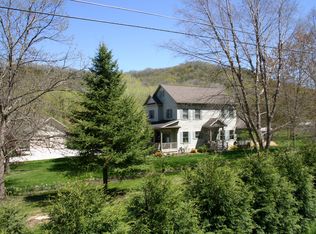 W5403 Hidden Springs Rd, La Crosse, WI 54601