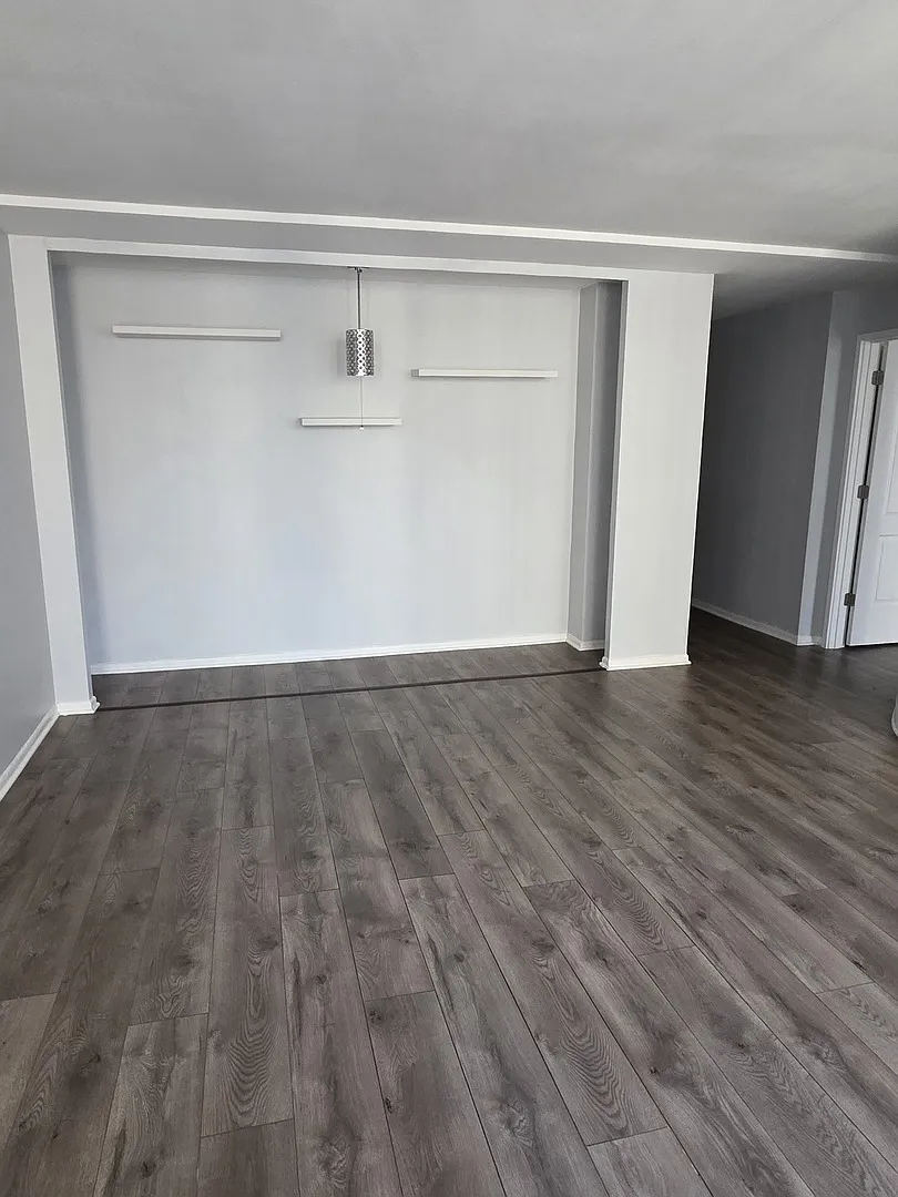 1 bed, $2,100 — Photo 3