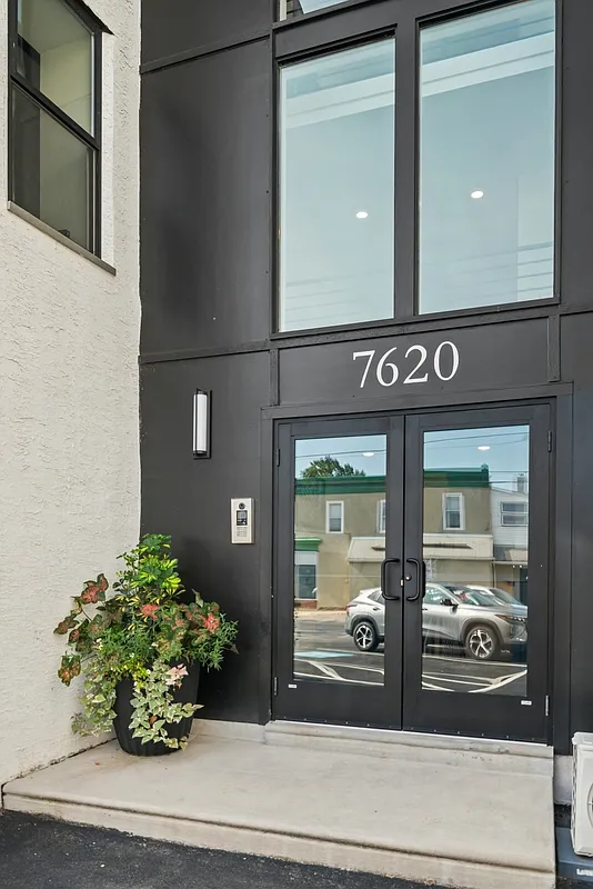 1 bed, 1.0 bath, 550 sqft, $1,495 — Photo 4