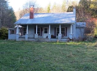 133 Boys R Us Ln, Burnsville, NC 28714