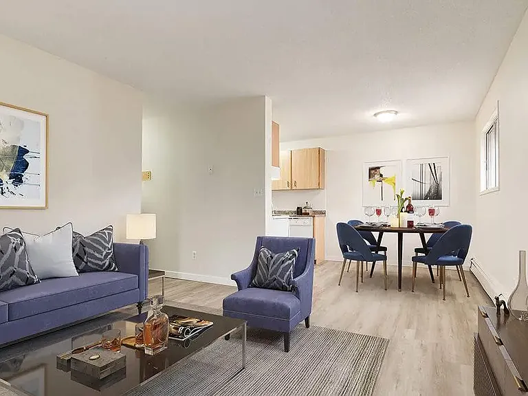 4408A 32nd St — Photo 3