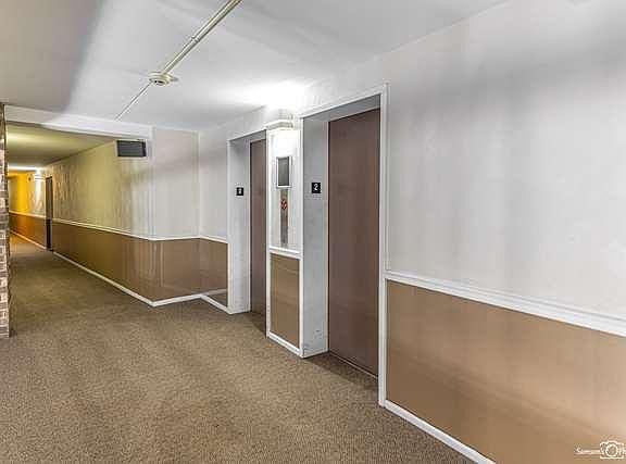 3rd image of 1460 Fairlane Dr APT 220