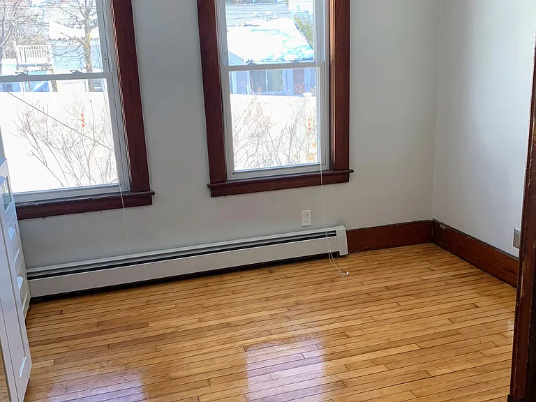 25 Glendale St #A — Photo 17
