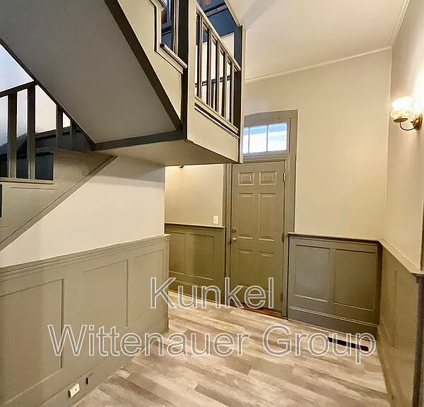 104 S Alton St — Photo 2
