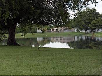 2nd image of 10911 N Lakeview Dr