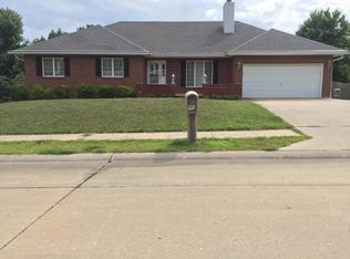 4508 W Bridgewood Dr, Columbia, MO 65203