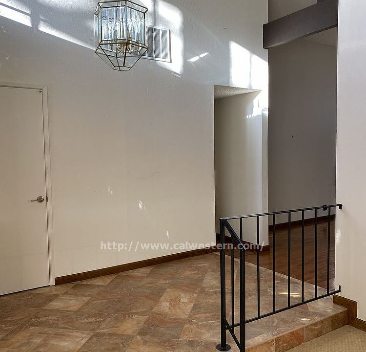 1st image of 721 Swanswood Ct