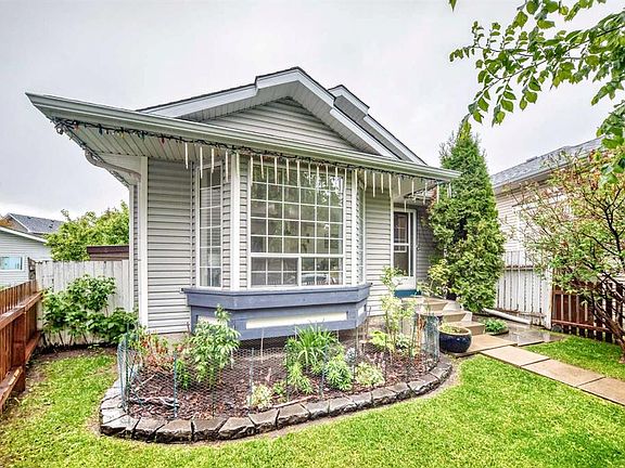2nd image of 16 Martinridge Way E