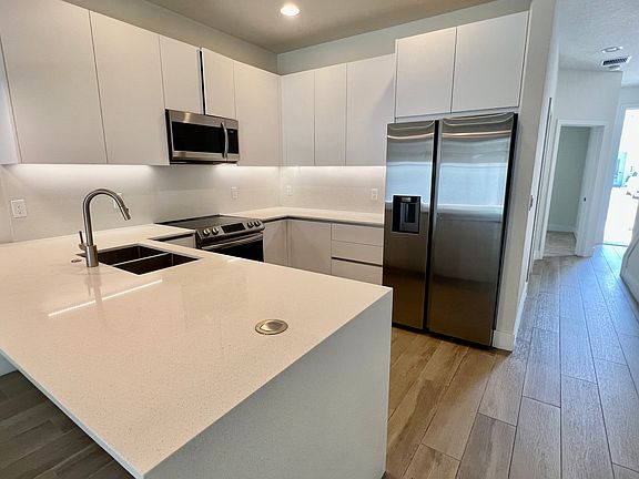3rd image of 17439 Hidden Forest Dr