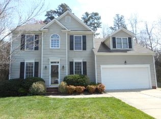 26 Country Walk Ln, Greensboro, NC 27407