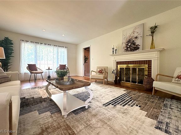 4th image of 282 Wainwood Dr SE