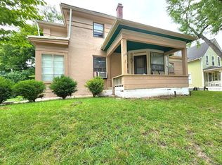 118 Tennyson Ct, Elgin, IL 60120