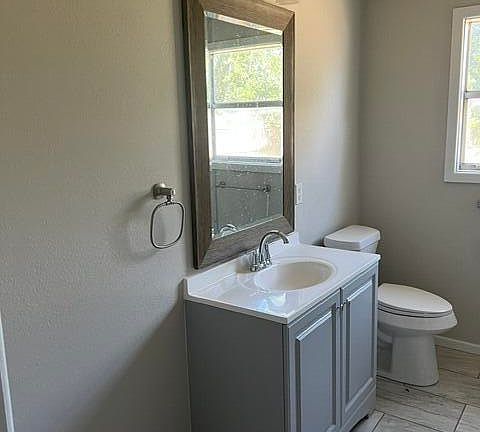 5th image of 306 52nd St