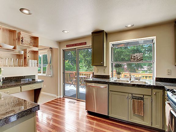 5th image of 9603 165th Street Ct E