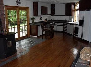 2nd image of 499 County Road 5