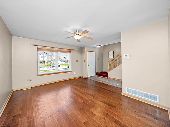 3rd image of 4302 Carrington Ln