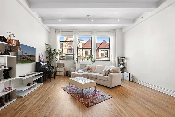 Rented by Corcoran | media 6