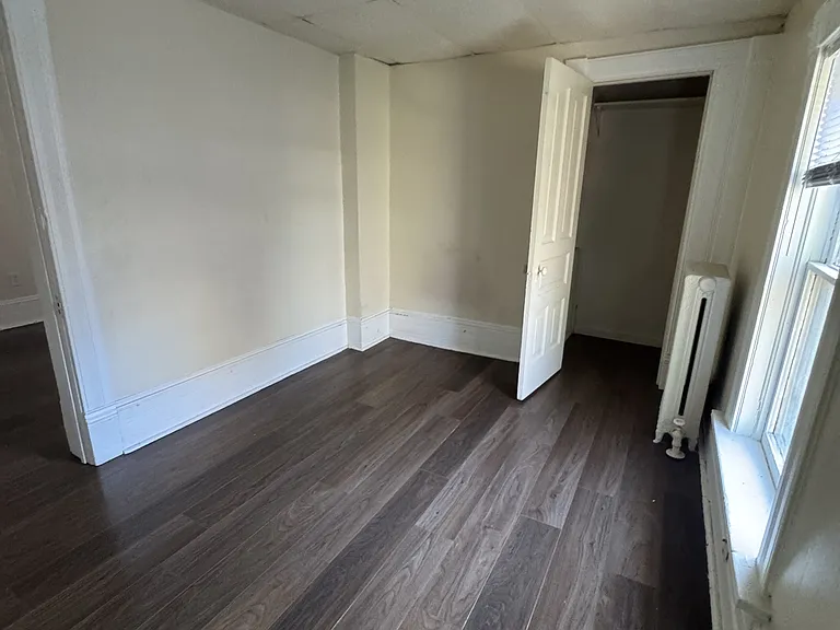 733 S 26th St #1 — Photo 3