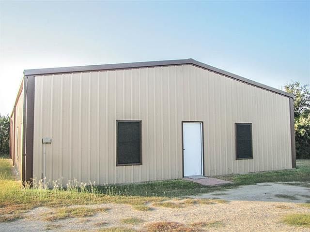 1st image of 700 County Road 434