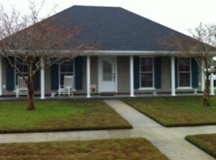 175 Tigerlily Dr, Houma, LA 70360