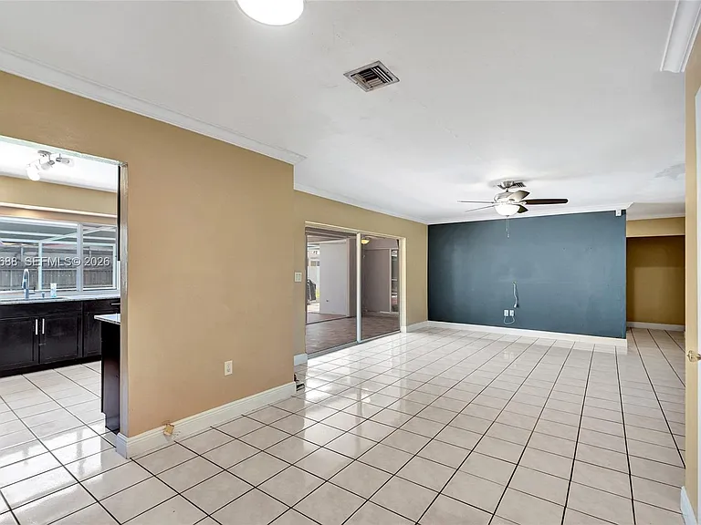 7953 Panama St — Photo 32