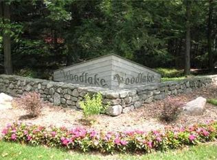 15 Lower Commons, Woodbury, CT 06798