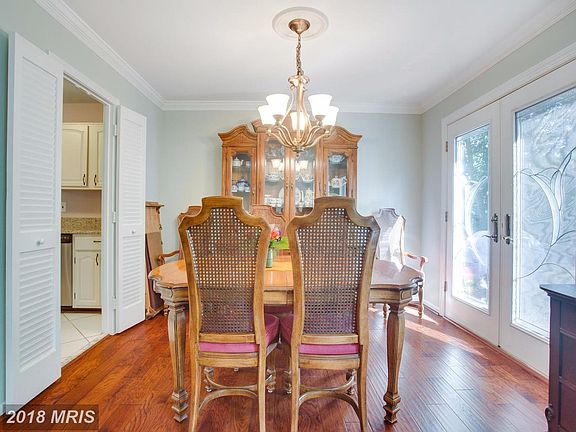 4th image of 5511 Shooters Hill Ln