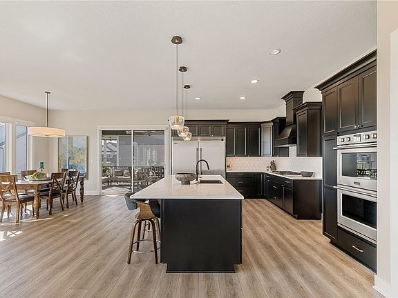 2nd image of 2914 NE Brentwood Cir