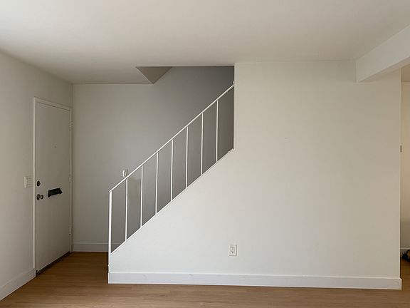 4th image of 1500 Eastpark Dr Unit 3