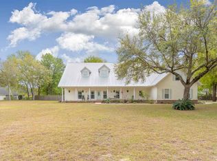 9051 SW 90th St, Gainesville, FL 32608