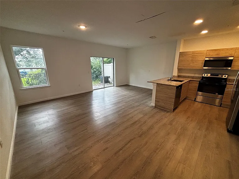 1209 Southstation Pl #308 — Photo 1