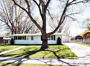 1905 Westfield Ave, Minot, ND 58701