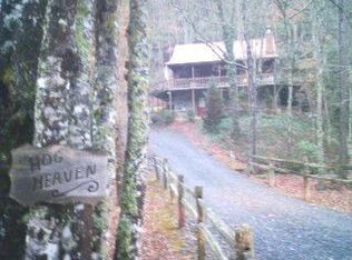 550 Ross Rd, Mineral Bluff, GA 30559