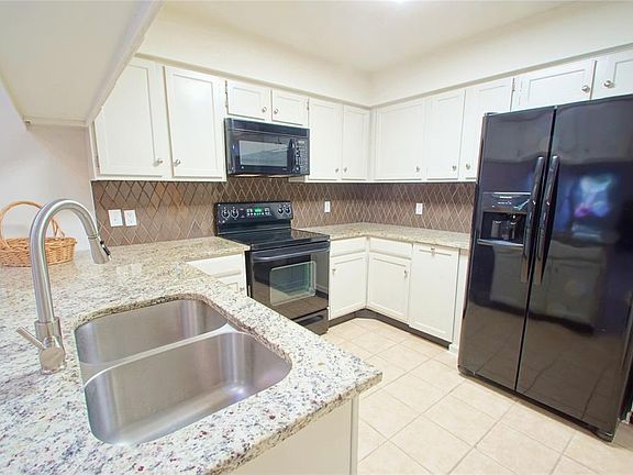 2nd image of 3636 Greenacres Blvd #101