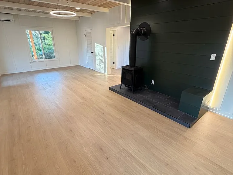 1045 Oakway Rd — Photo 22