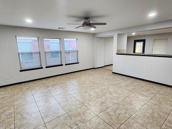 3rd image of 3914 Brighton Springs Ln
