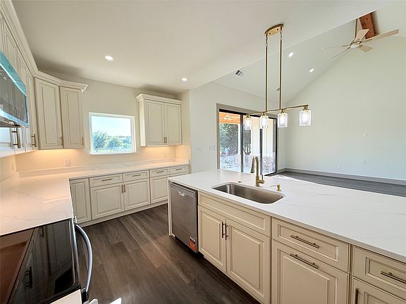 5th image of 6560 Private Road 2269