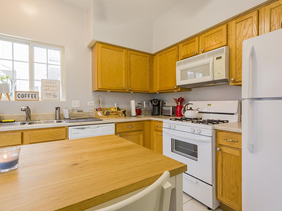 1st image of 147 Heather Glen Dr