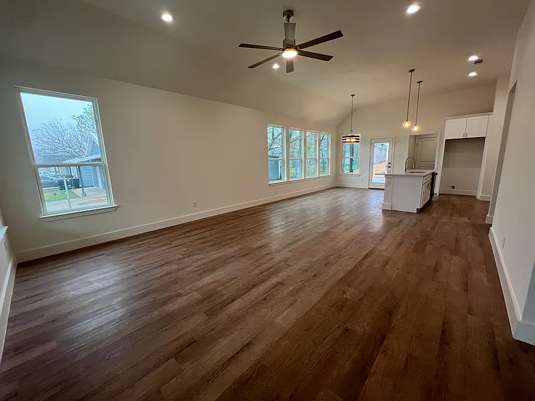3602 Pickett St — Photo 8