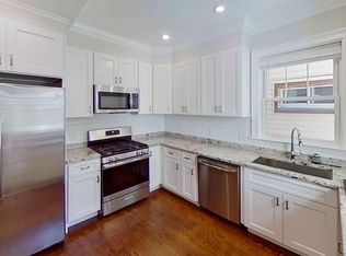 36 Monmouth St PH 2, Boston, MA 02128