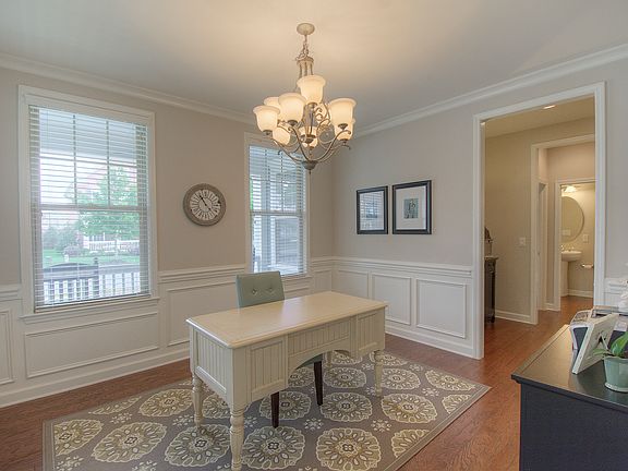 2nd image of 3005 Drummond Ave
