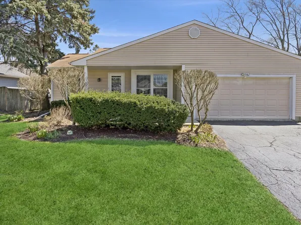 2286 Weatherford Ln, Naperville, IL 60565