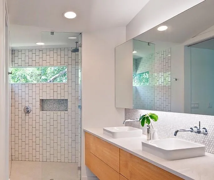 2603 Nottingham Ln — Photo 9